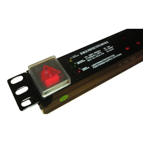 Cabinet PDU 6 Way UK Horizontal UK Plug for Mounting within 19" Racks